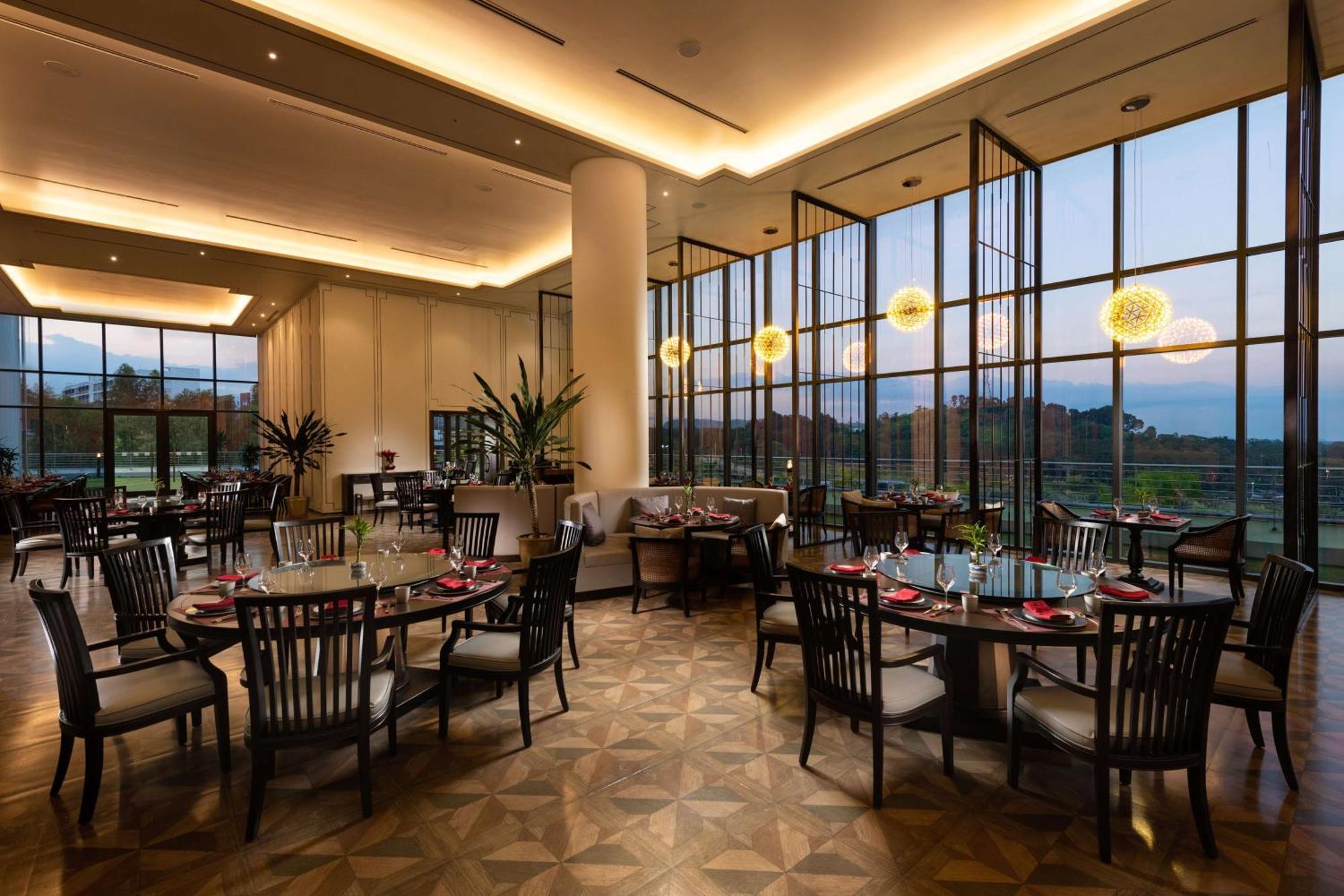 Hilton Clark Sun Valley Resort Clark Field Eksteriør billede